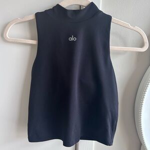 Alo Yoga Alosoft Top That Bra Tank - size Small
